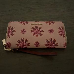 Michael Kors wallet